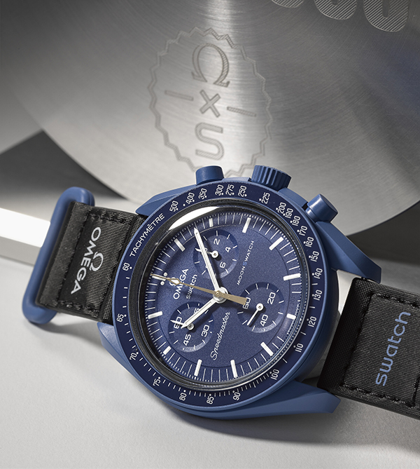 Omega x Swatch Bioceramic MoonSwatch, Mission to Neptune, Moonshine Gold